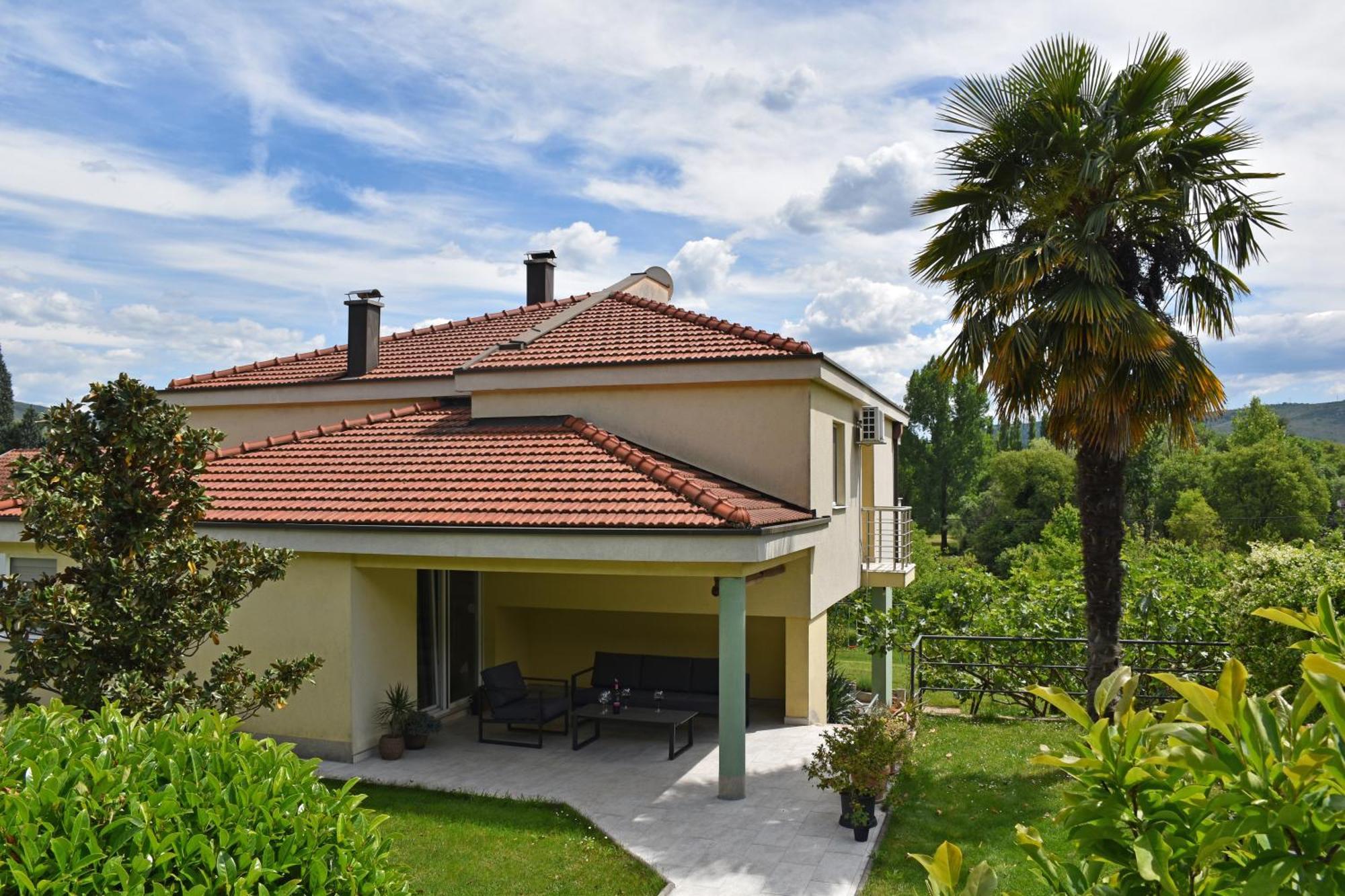 Villa Luka Buna Luaran gambar