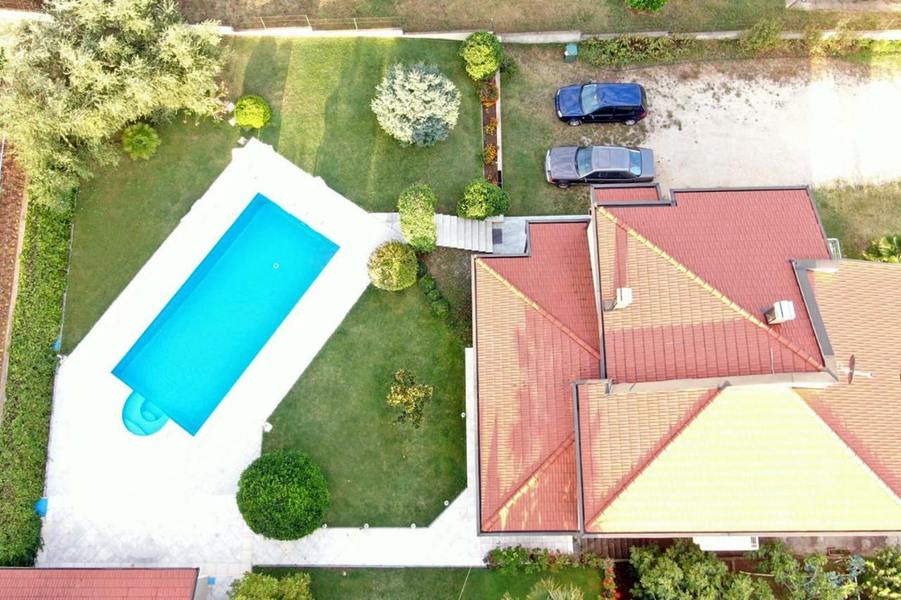 Villa Luka Buna Luaran gambar
